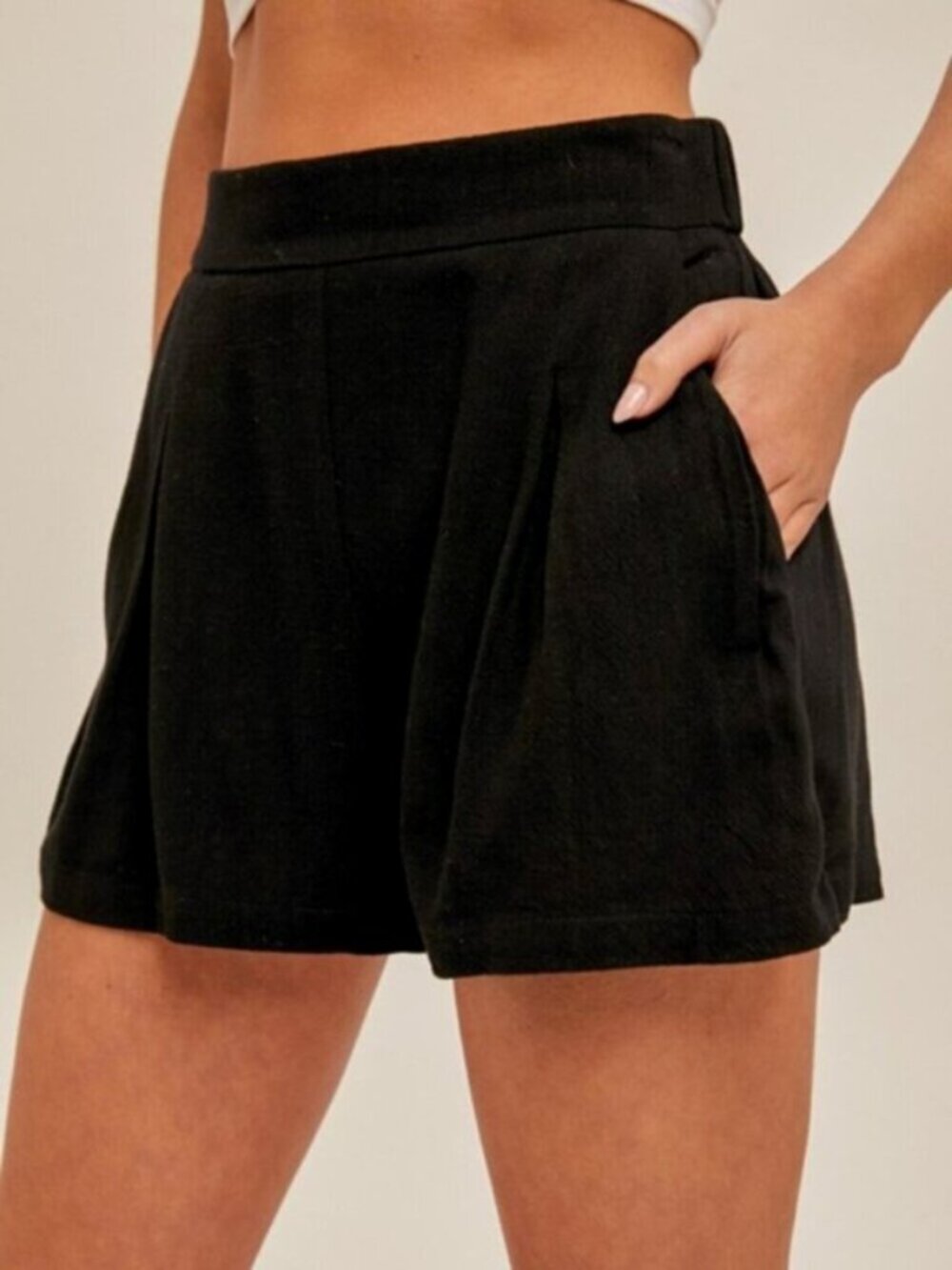 HEM & THREAD Linen Blend Pleated Shorts Black NWT